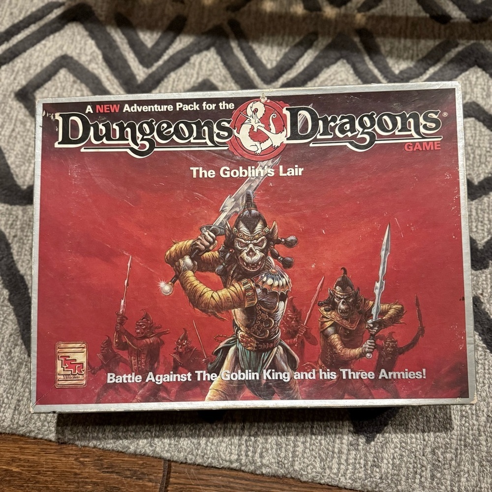 Vintage Dungeons & Dragons: The Goblin's Lair 1992 TSR Boardgame open now used